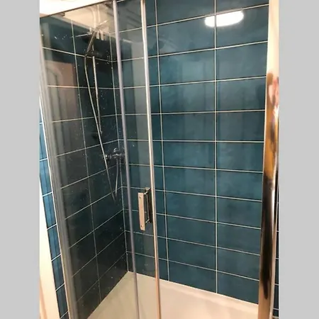 Hyper Centre Apartment